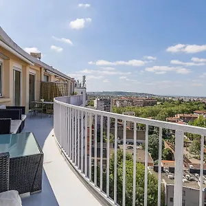 https://vue-panoramique-balcon-mtro-quartier-dupuy.midi-pyreneeshotels.com