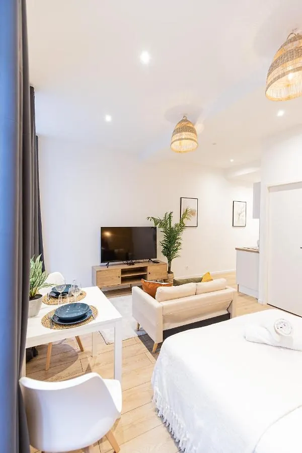 Luz - Appartement Hyper Centre Saint-Etienne